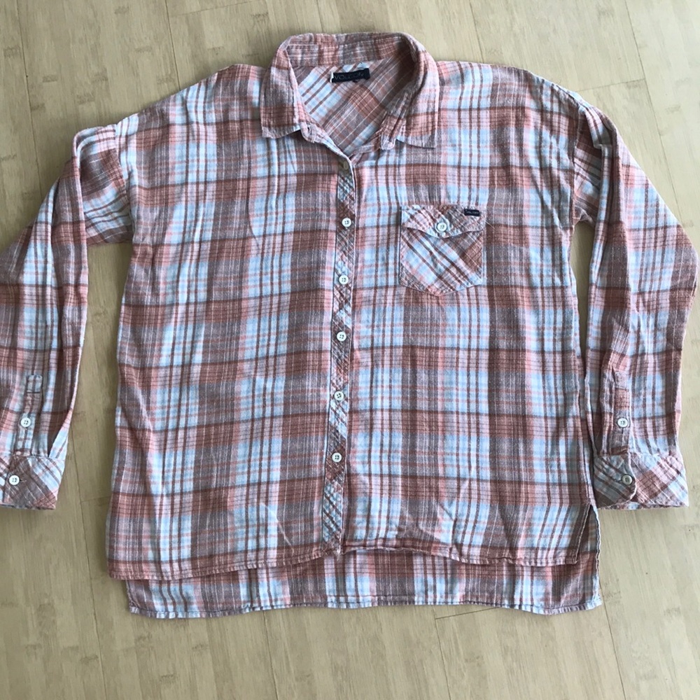 Cozy plaid flannel shirt. DISCOUNTED SHIPPING!!!!